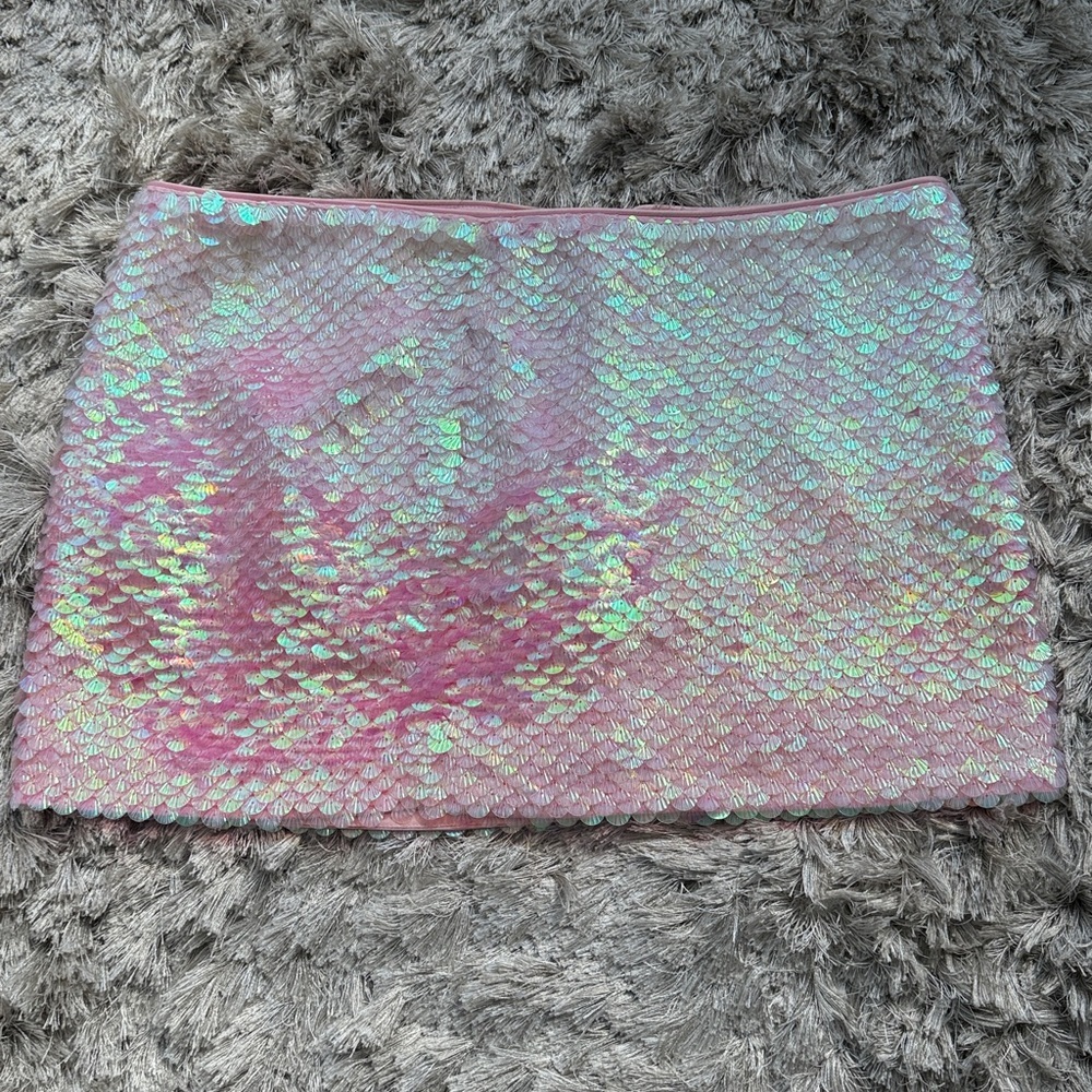 RETROFETE Sima Skirt in Iridescent Pink Ombre- Medium - Picture 7 of 9